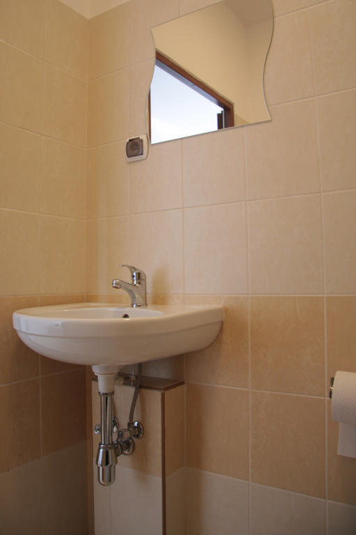 Hostel24 Bed&Breakfast Bydgoszcz Kamer foto